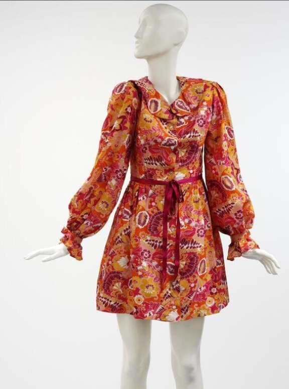 Mini-Dress (Twiggy)- by Paul Babb